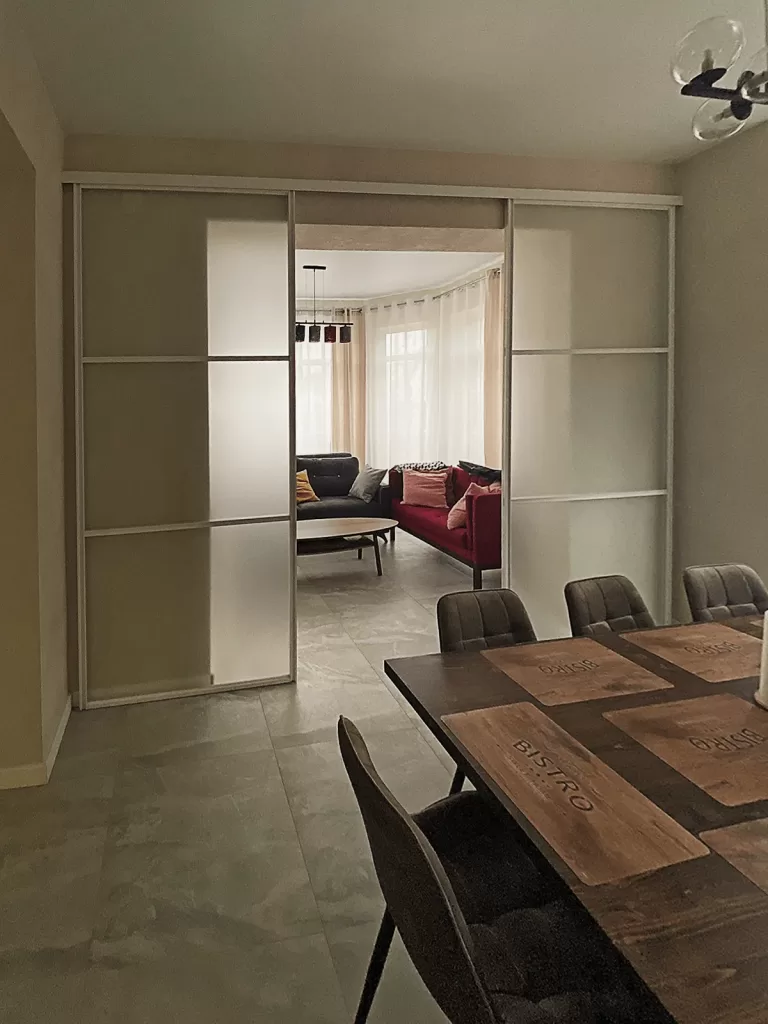 раздвижные двери купе без нижней направляющей