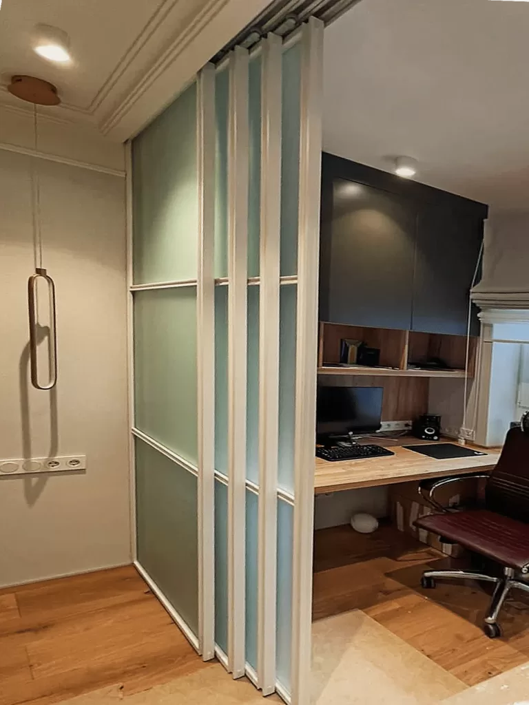 раздвижные двери без нижних направляющих