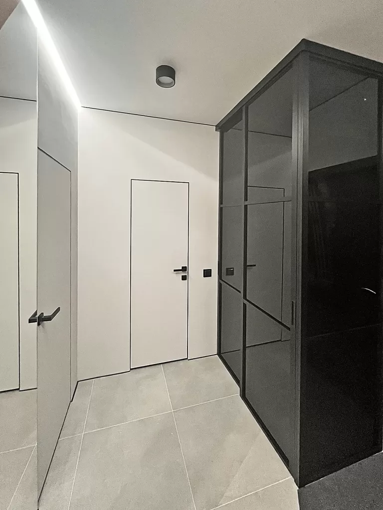 Гардеробная комната двери купе