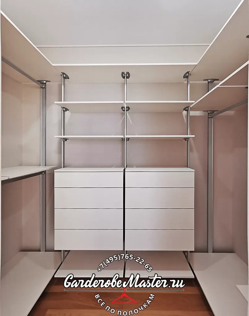 гардеробная без фасадов,гардеробная без дверей, открытая гардеробная, гардеробная комната без фасадов, дизайн открытой гардеробной, организация гардеробной без фасадов, системы хранения без дверей, интерьер гардеробной без дверей, мебель для гардеробной без фасадов, открытая система хранения одежды, кастомная гардеробная без фасадов, гардеробная система СЛИМ