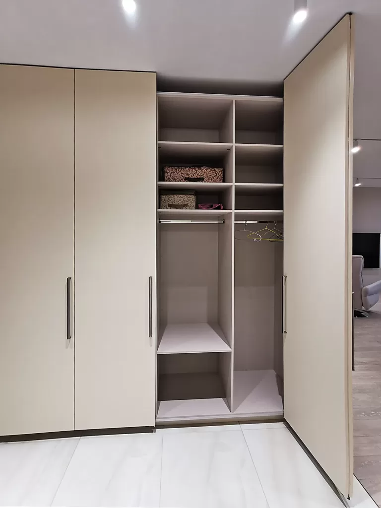 складные двери купе