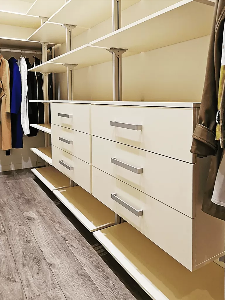 Гардеробная Витра №17