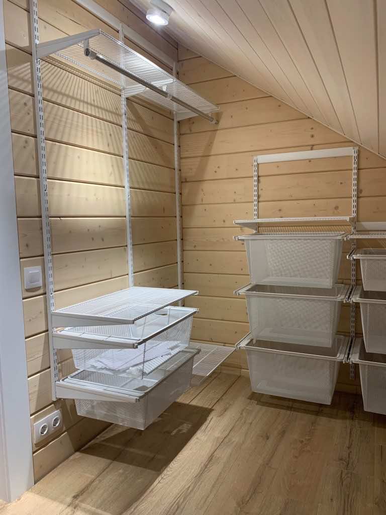 Гардеробные кладовые на заказ