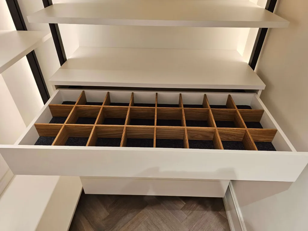 гардеробная для мальчика система Stilos Black 10