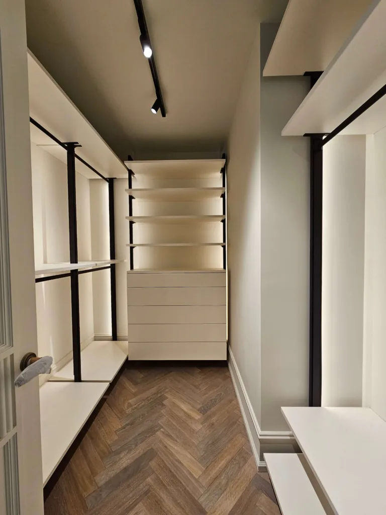 гардеробная для мальчика система Stilos Black 9