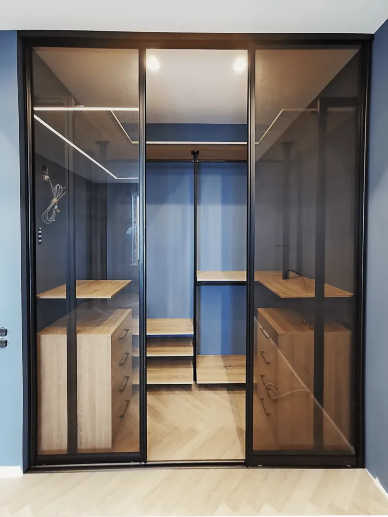 гардеробная система хранения Vitra Black 11