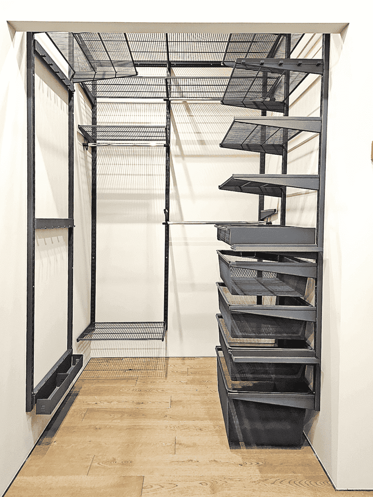 Гардеробная Аристо,сетчатые гардеробные