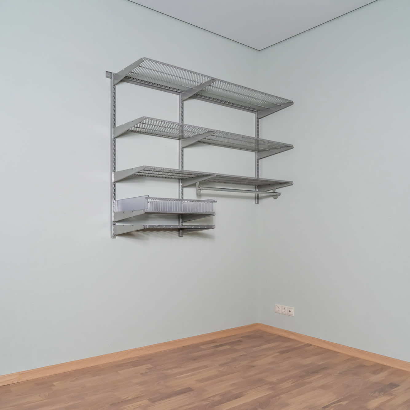 Гардеробная система №6 в сером — идеальная база для минималистичных интерьеров