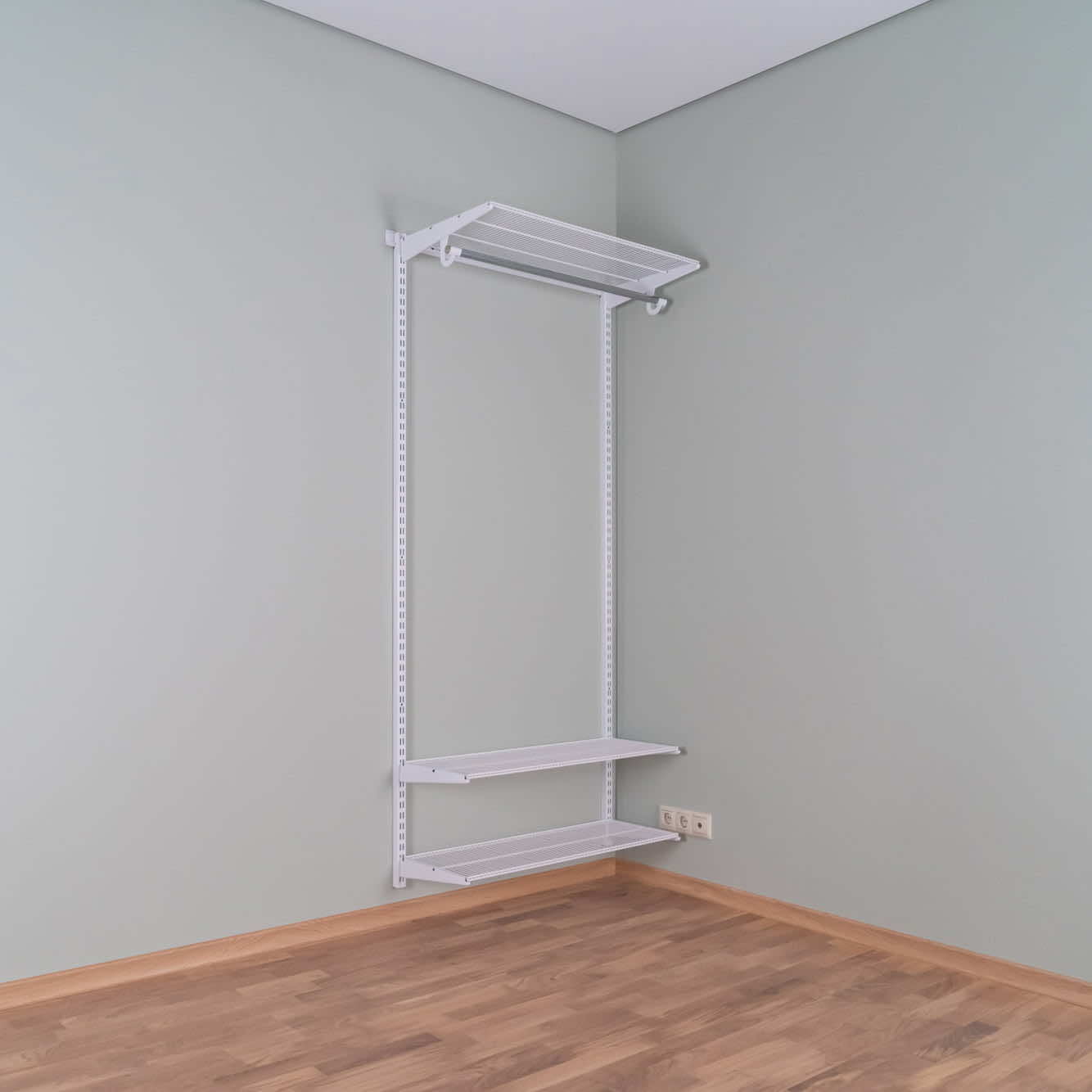 Гардеробная система №4: белая линия хранения с оптимальными размерами секций