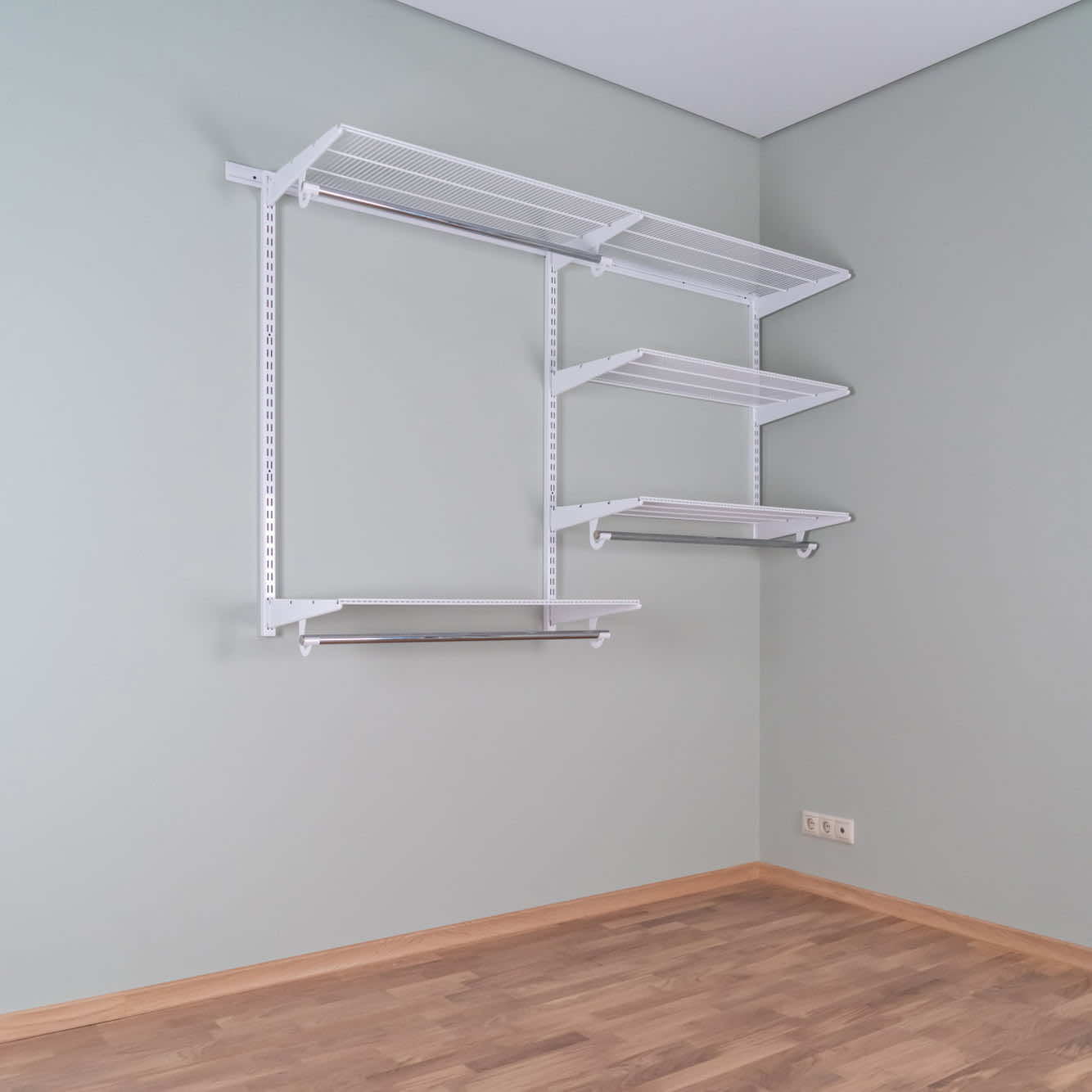 Гардеробная система №5 в белом цвете — продуманная конфигурация для любых сценариев хранения