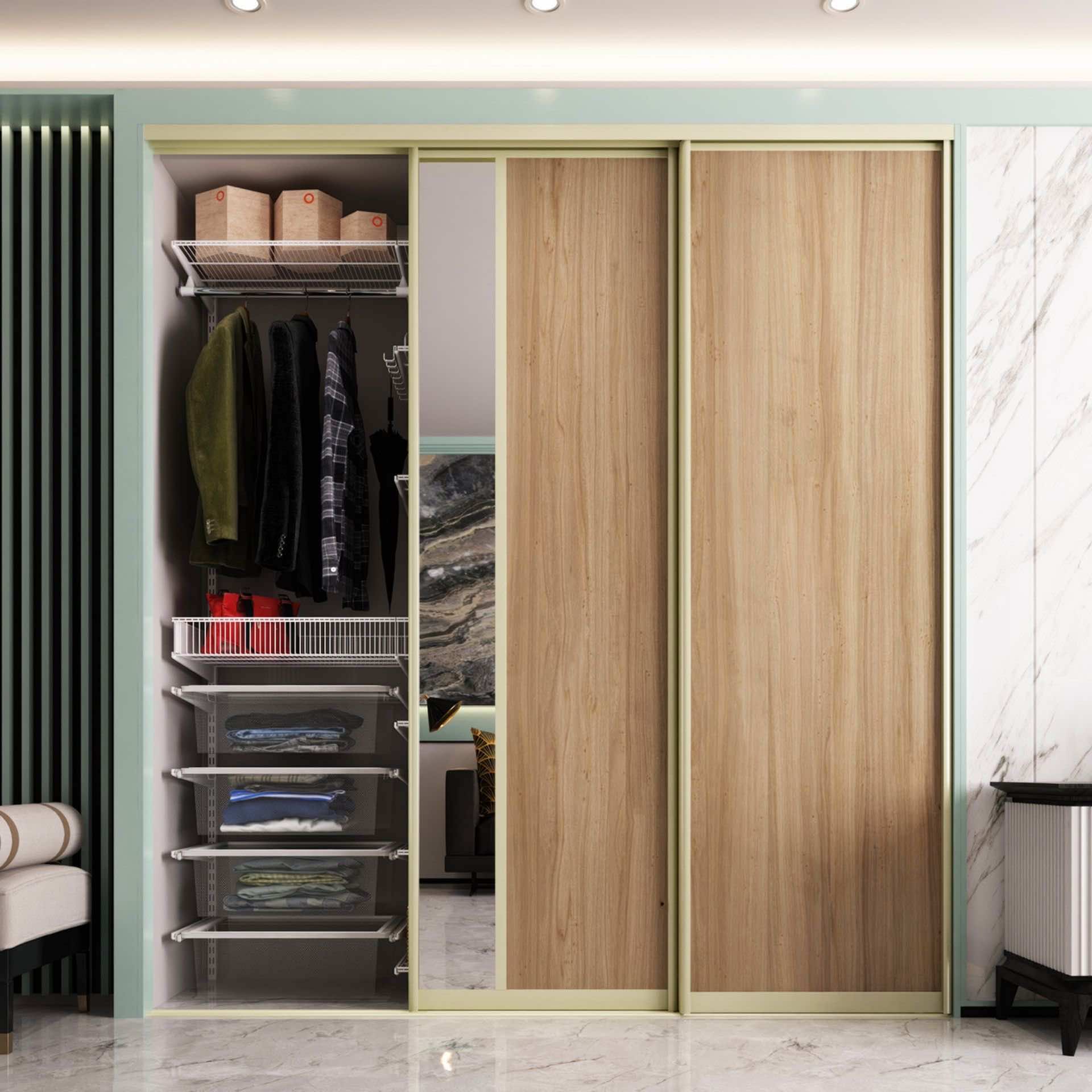 Гардеробная в нише с дверями-купе «Зеленый Агат» — готовое компактное решение для хранения
