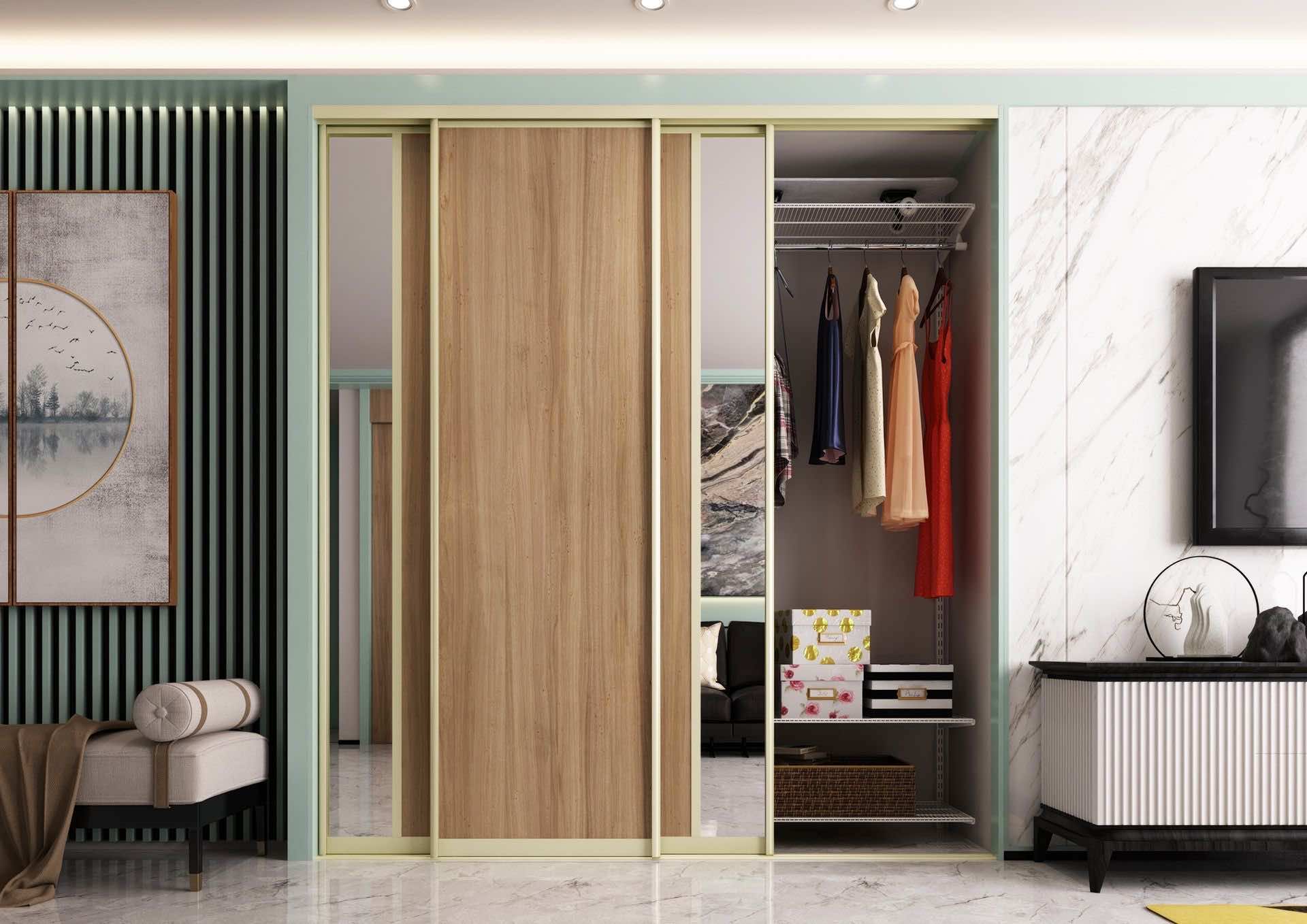 Гардеробная в нише с дверями-купе «Зеленый Агат» — готовое компактное решение для хранения