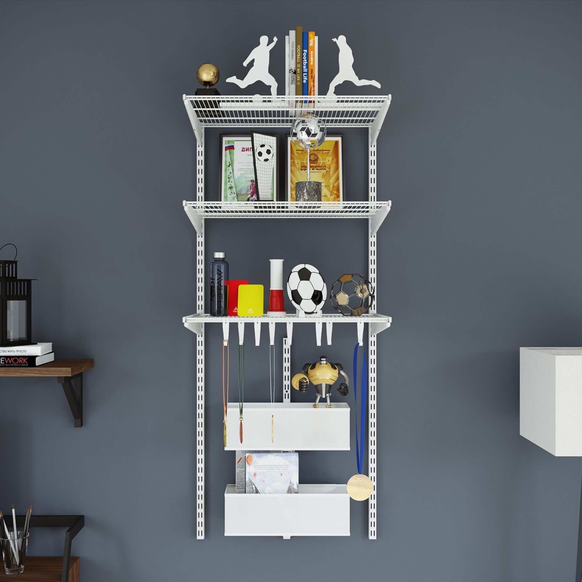 Настенные полки для подростка — металлическая конструкция с корзиной и крючками