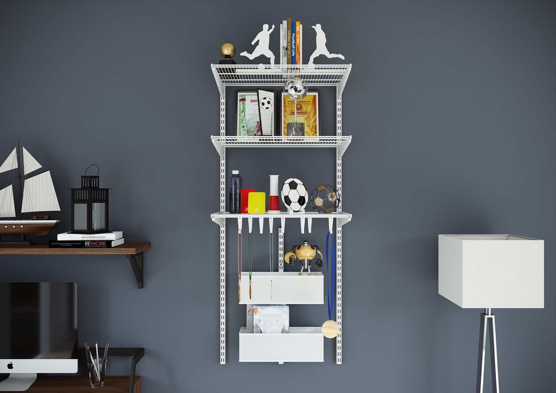 Настенные полки для подростка — металлическая конструкция с корзиной и крючками
