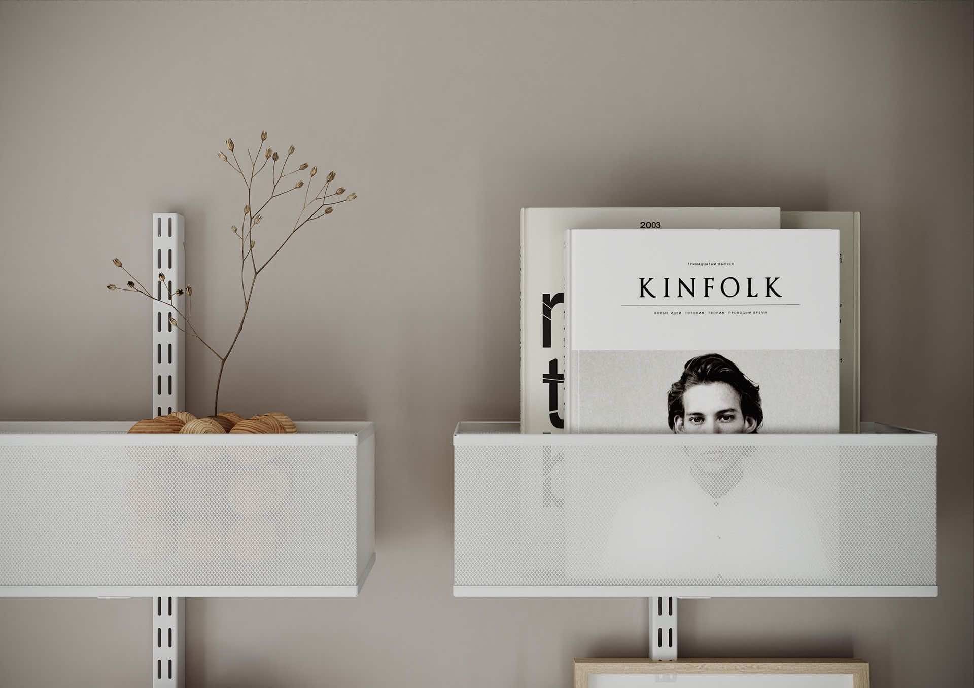 Стеллаж из навесных корзин — функциональная система для хранения вещей и аксессуаров