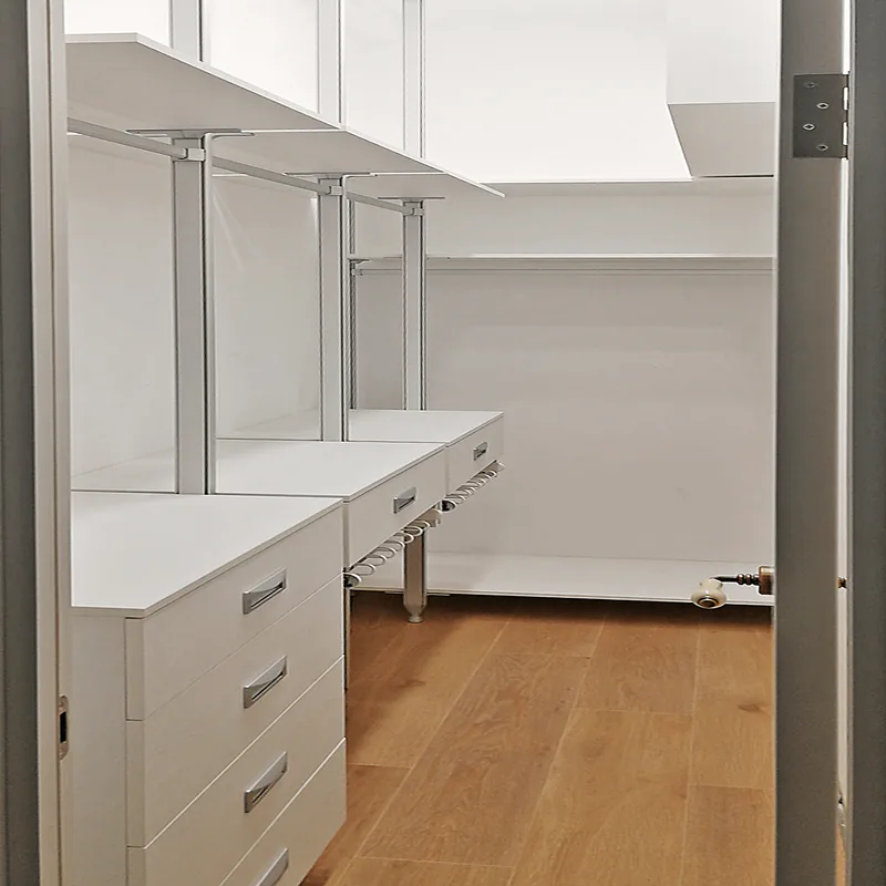 Гардеробная система SLIM EUREKA с постирочной для функционального хранения вещей