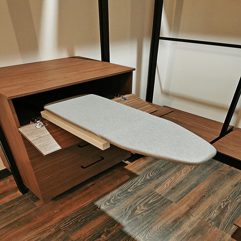 Гардеробная система Stilos Black из алюминия и лдсп с индивидуальным дизайном