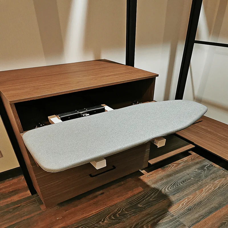 Гардеробная система Stilos Black из алюминия и лдсп с индивидуальным дизайном