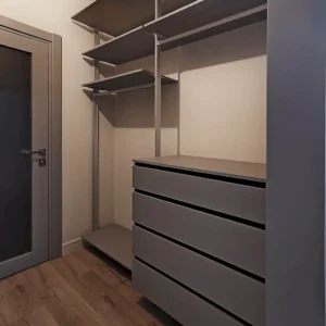 Гардеробная система SLIM Alum из алюминиевых профилей для стильного хранения вещей