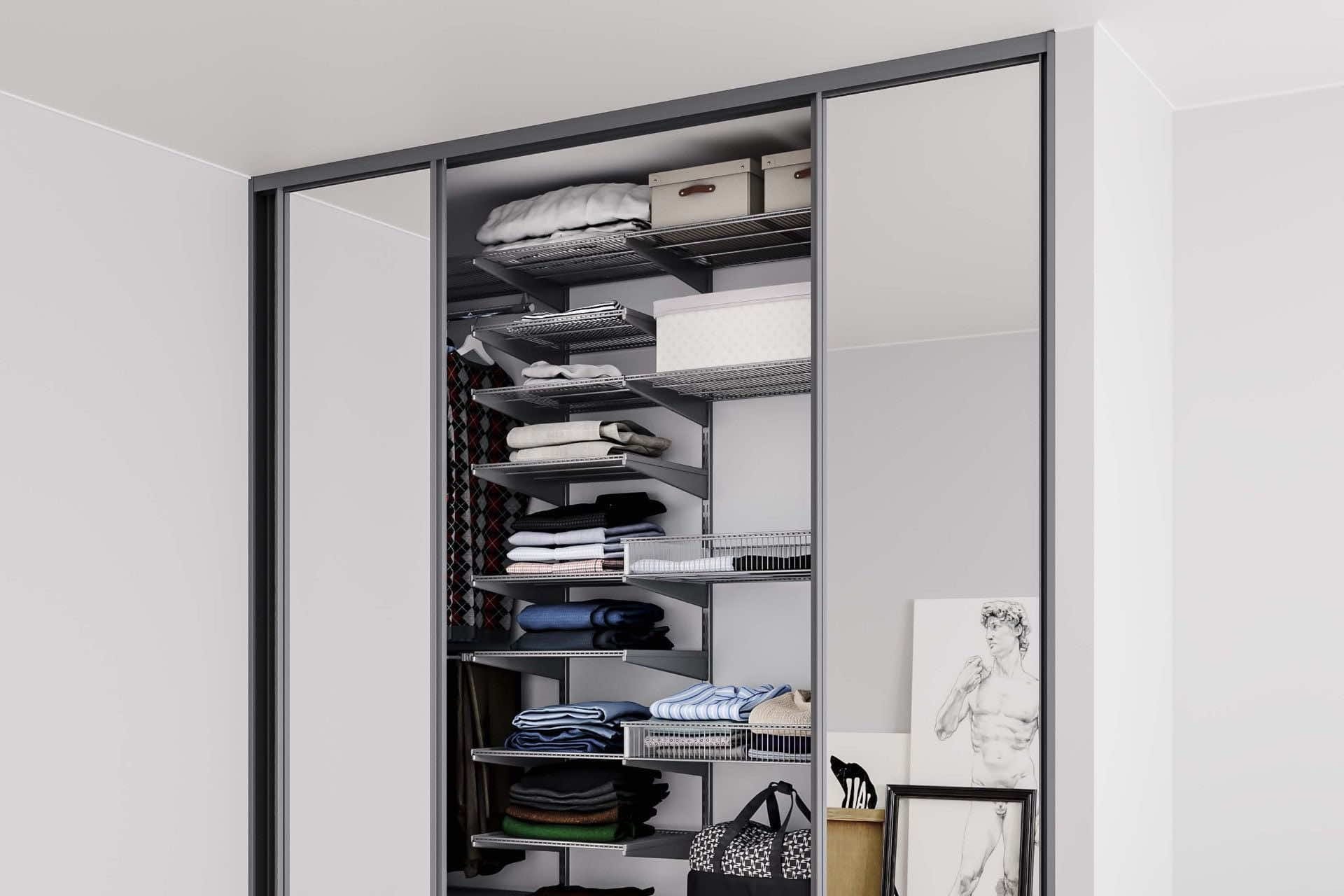 Шкаф-купе в прихожую "Дуб серый" с индивидуальным наполнением и точностью 1 мм