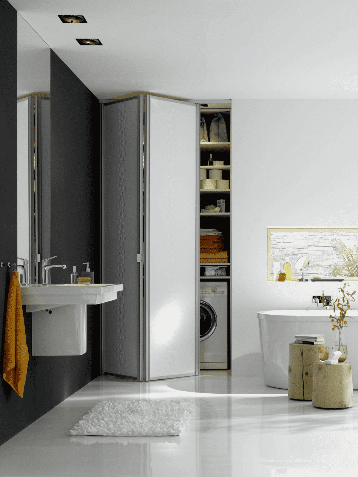 Гардеробная система Vitra Black на алюминиевых стойках с индивидуальным дизайном