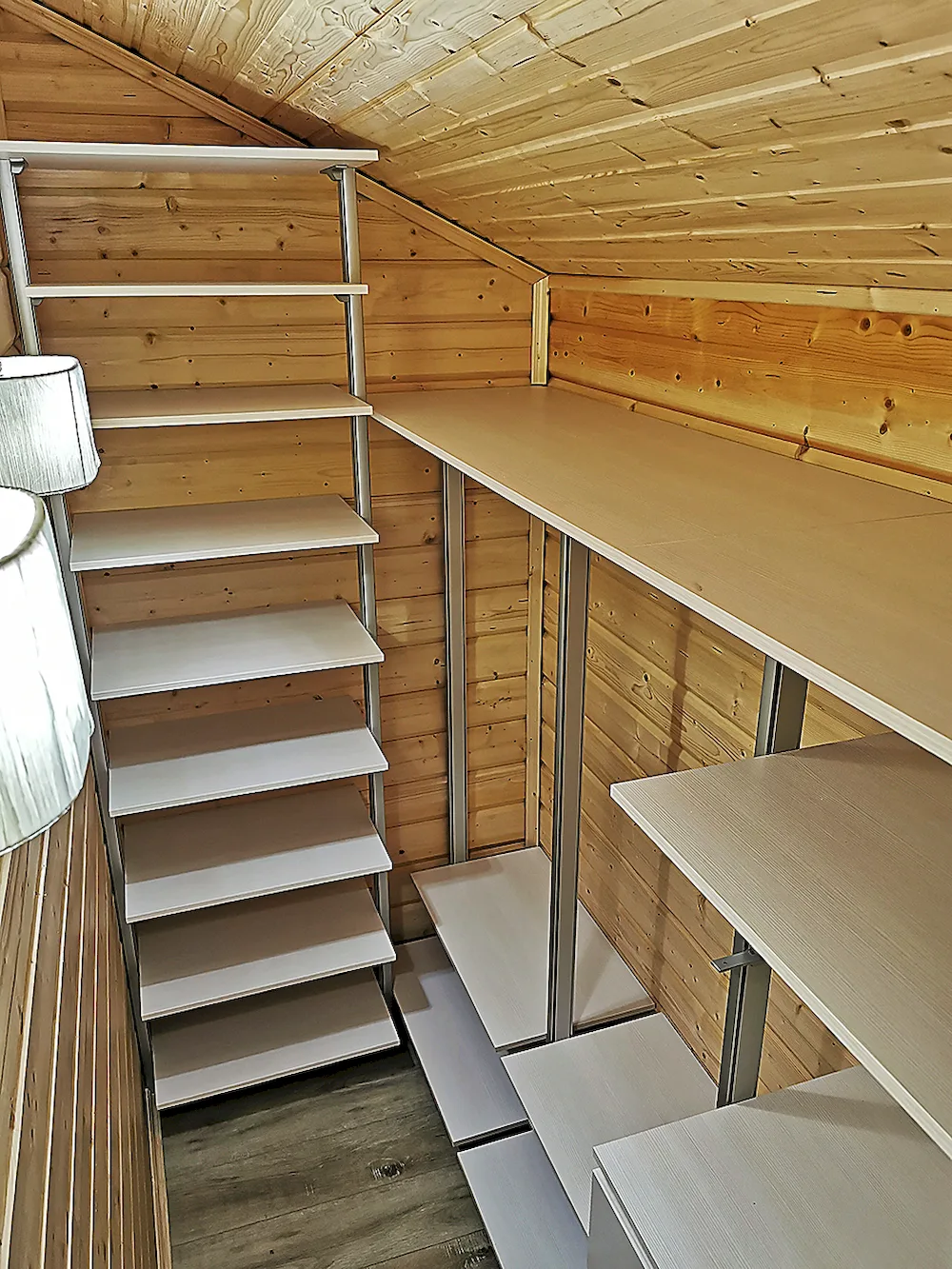 Гардеробная система хранения Vitra Black для стильного интерьера вашей комнаты