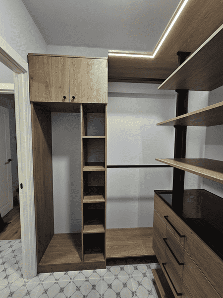 Гардеробная комната Гардеробная комната с модульной системой хранения